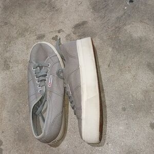 Womens Superga Sneakers Size 9